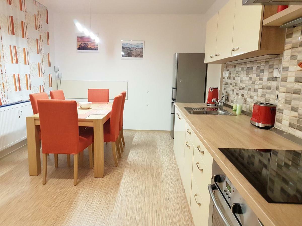 Apartman 101 Horni Marsov Luaran gambar