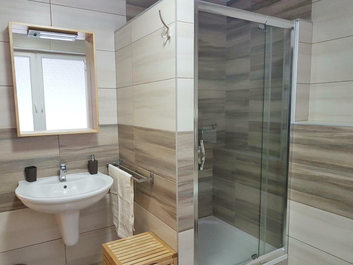 Apartman 101 Horni Marsov Luaran gambar